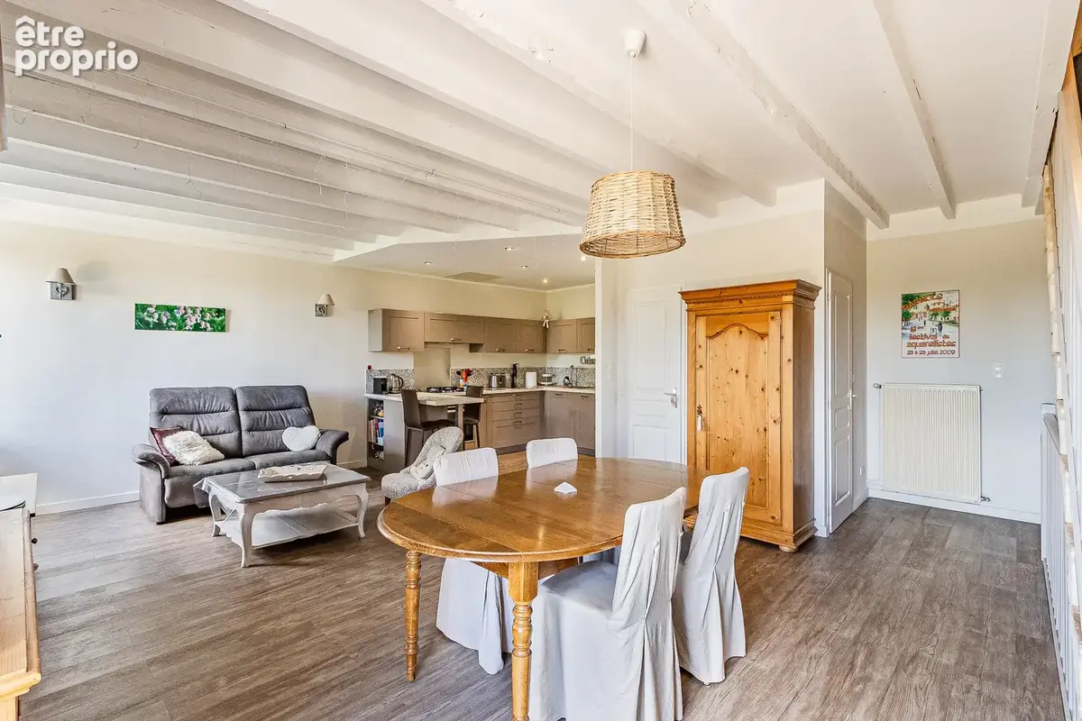Au cœur de Lachassagne, belle maison de village 3 chambres - photo 2