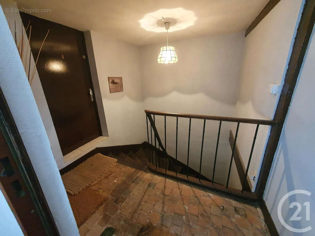 Appartement 33 m² à Brie-Comte-Robert  - photo 14