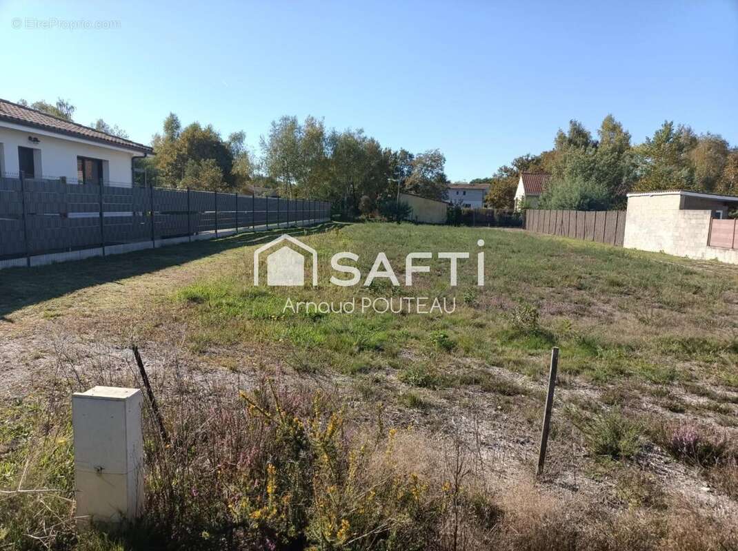 Photo 3 - Terrain à LE BARP