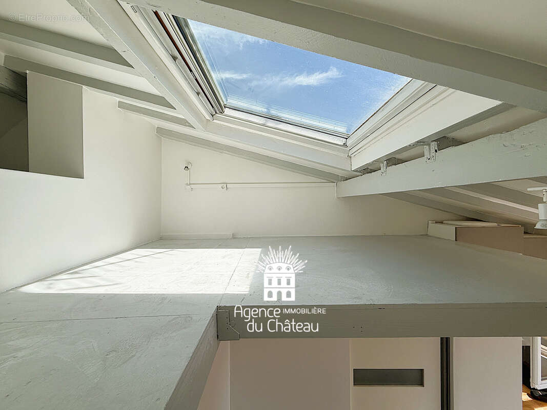 Appartement à VERSAILLES