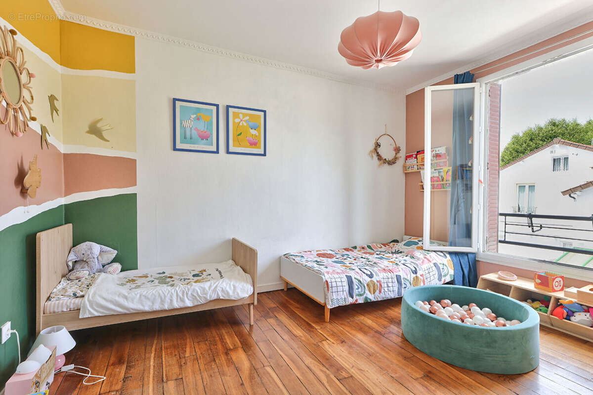 Maison à ASNIERES-SUR-SEINE