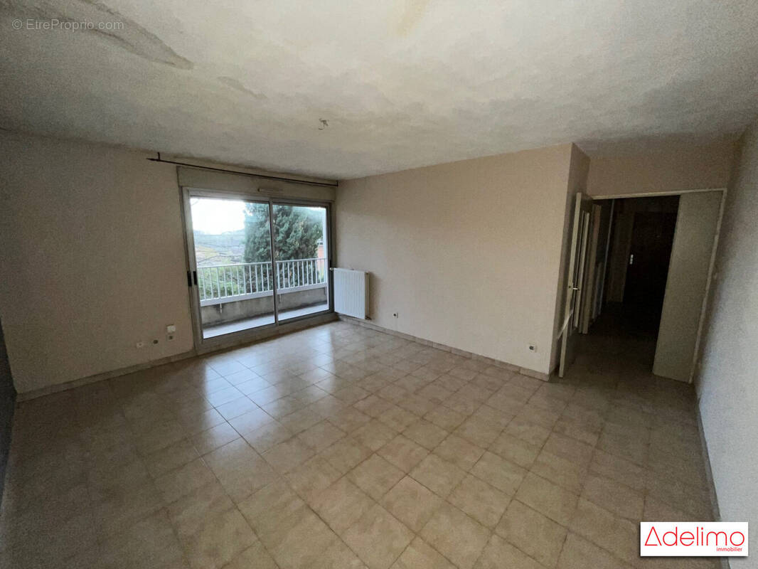 Appartement à NIMES