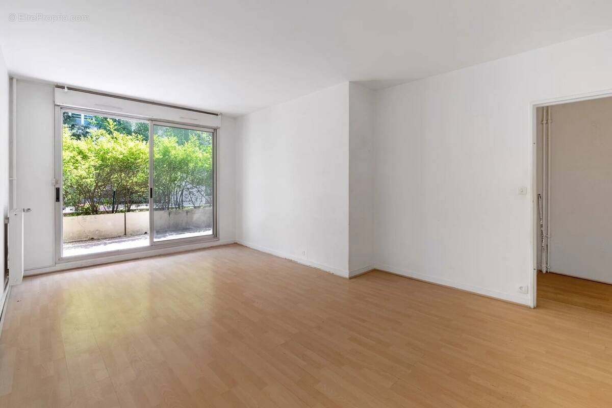 Appartement à CLICHY