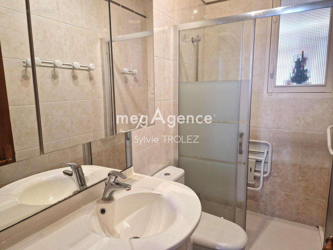 Maison trois chambres, garage,1400 m² de terrain à Olonne sur Mer - photo 7