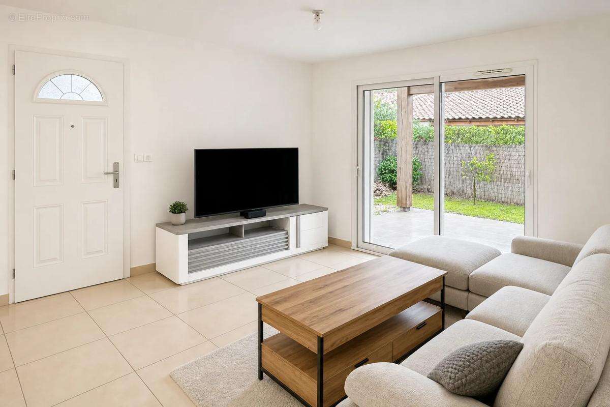 Charmante maison 3 pièces avec jardin - photo 2