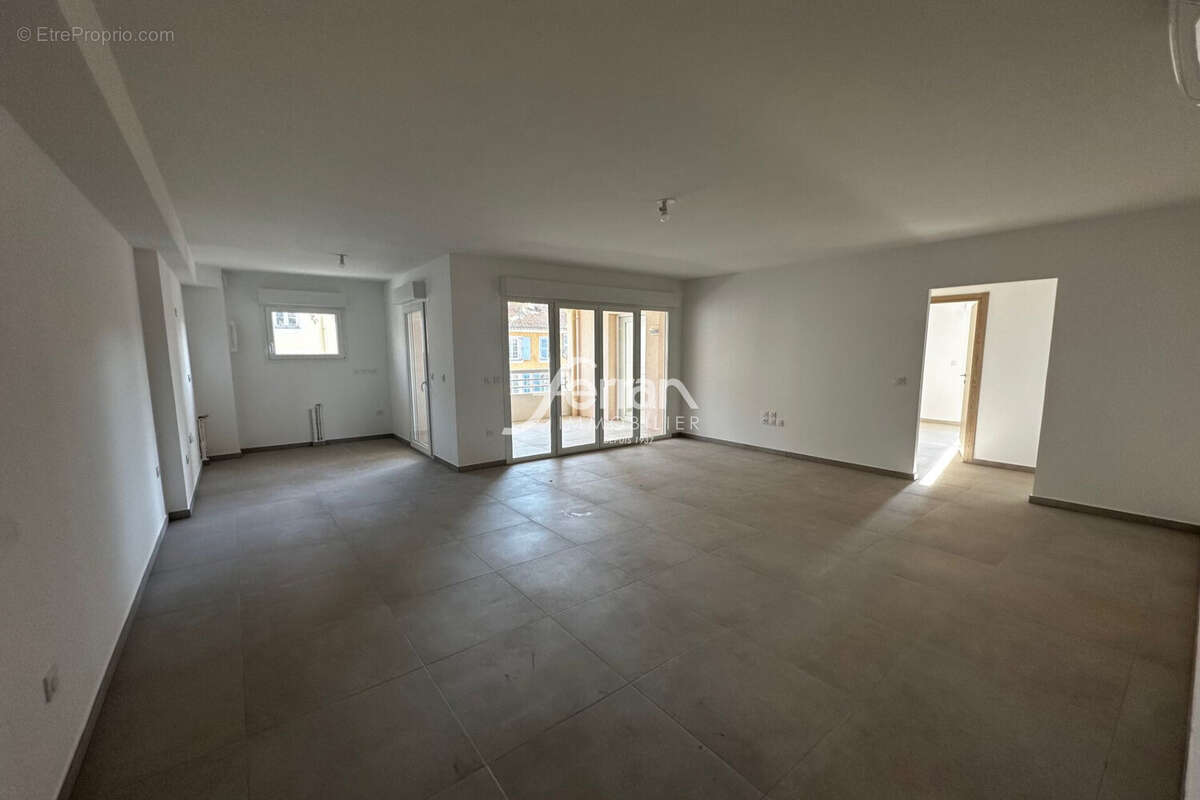 Appartement à DRAGUIGNAN