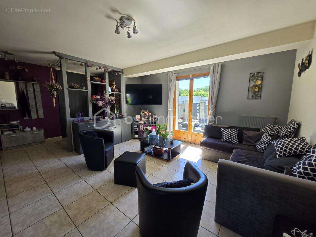 Maison à CUFFY
