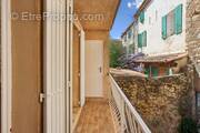 Appartement à LA FARE-LES-OLIVIERS