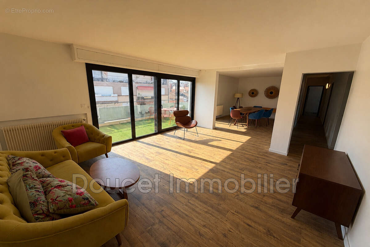 Appartement 94 m² à Beziers  - photo 4