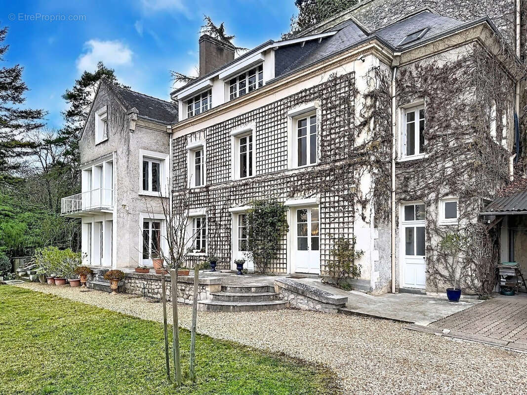 Maison à CHINON