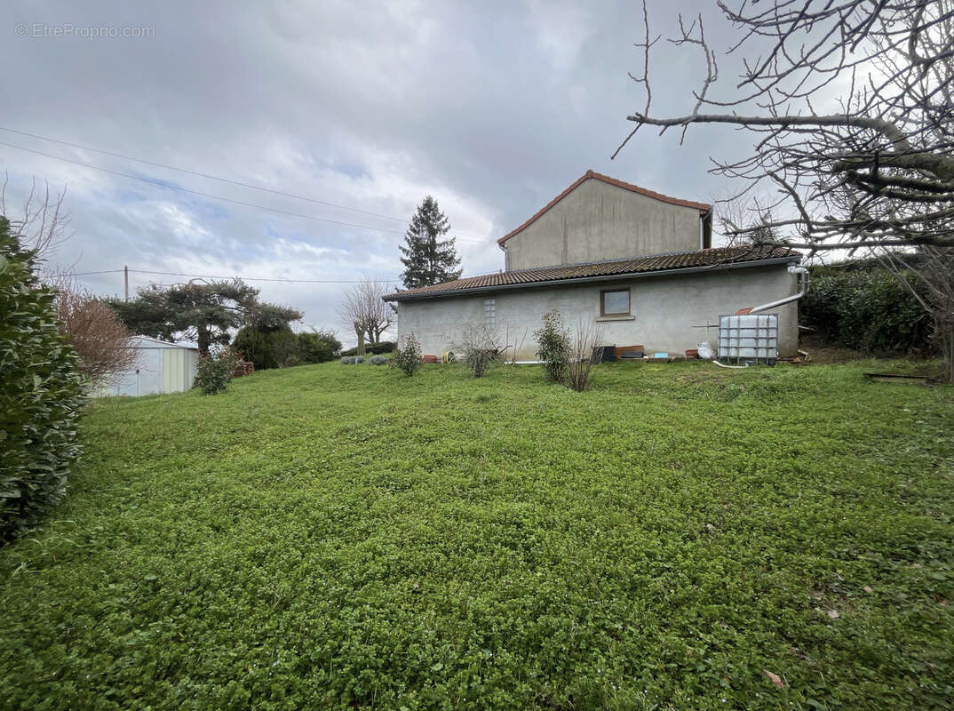 Maison à PLATS
