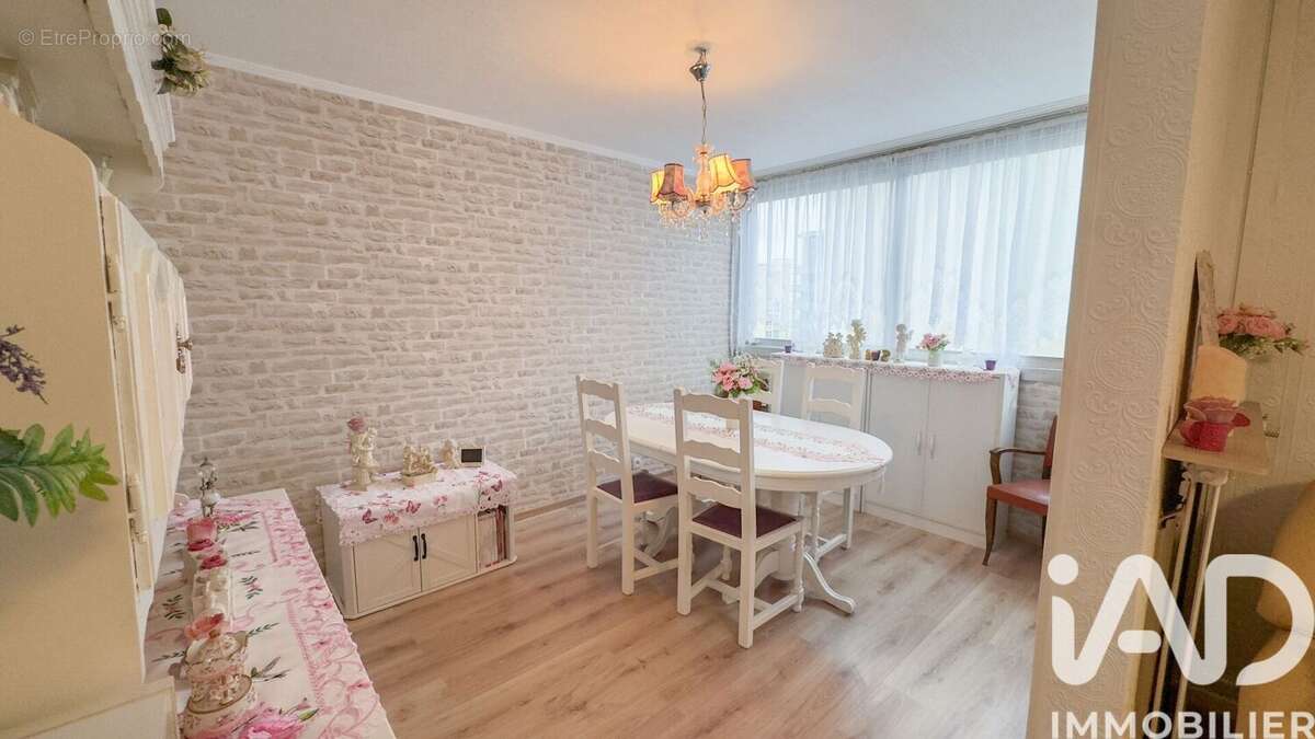 Photo 6 - Appartement à NOGENT-SUR-OISE