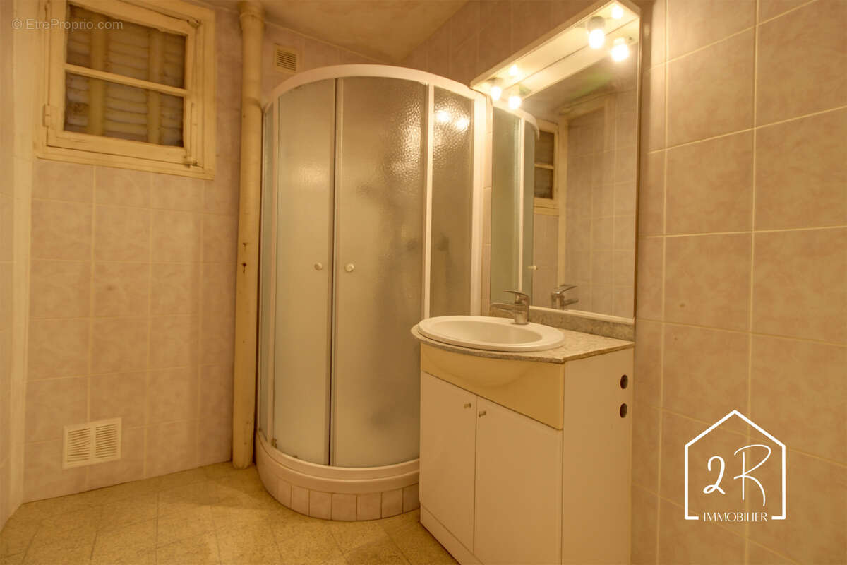 Appartement à LYON-8E