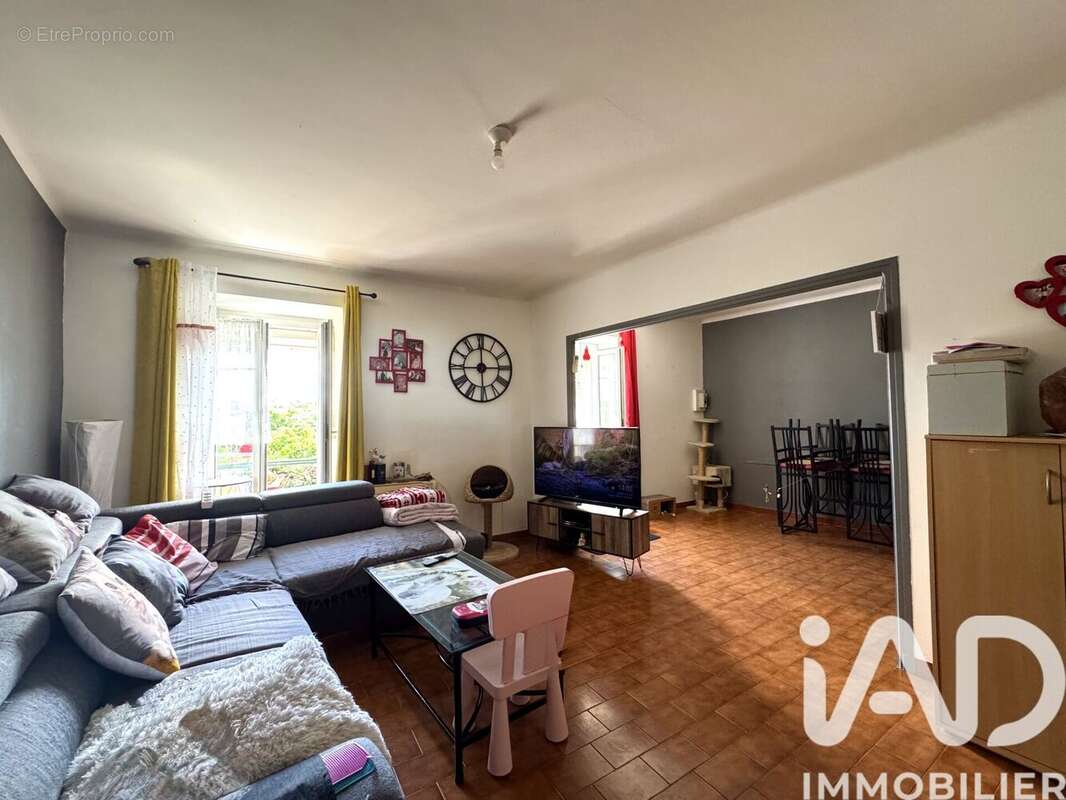 Photo 8 - Appartement à RIBAUTE-LES-TAVERNES