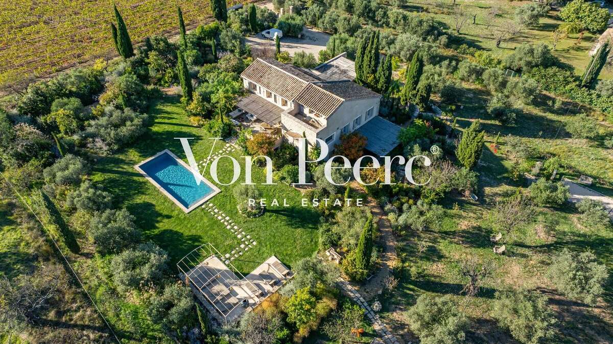 Maison à SAINT-REMY-DE-PROVENCE