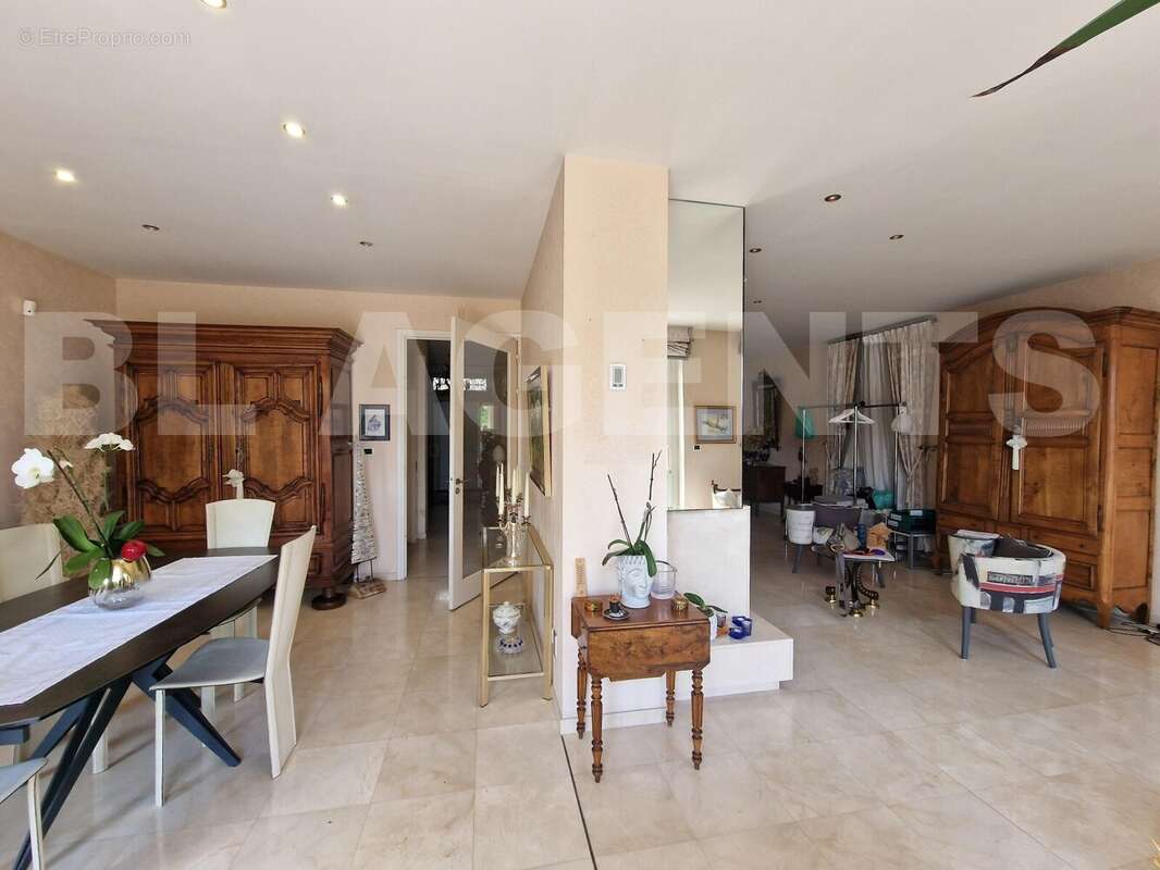 11 (2) - Copie - Maison à CASTELSARRASIN