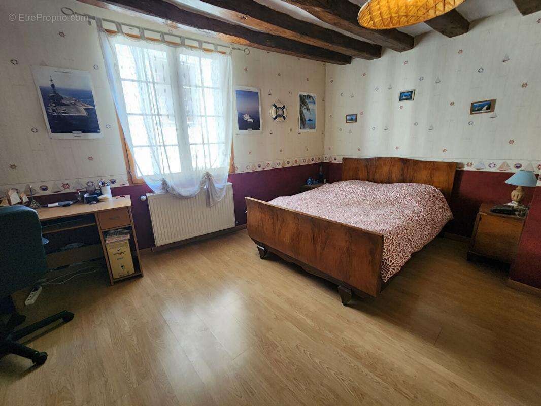 Maison à BEAULIEU-LES-LOCHES