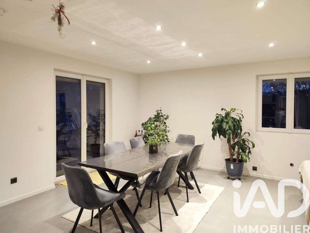 Photo 2 - Maison à MOUTHE