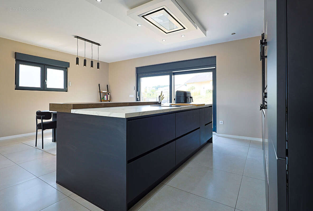 Maison Valmont 6 pièce(s) 150 m2 - photo 5