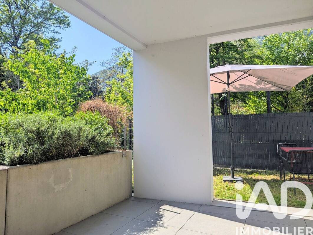 Photo 1 - Appartement à CORENC