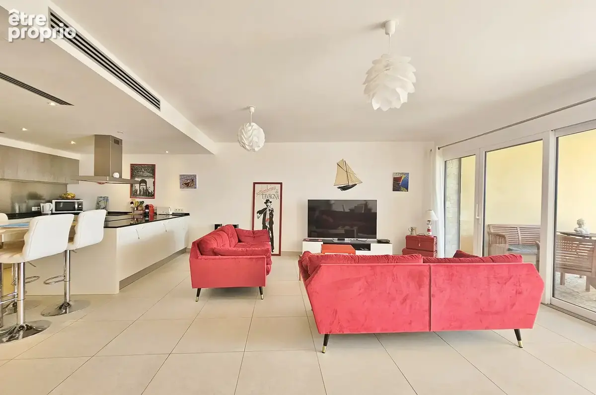 RIVE SUD Agosta Plage - Superbe T4 traversant avec jardin + Garage - photo 5