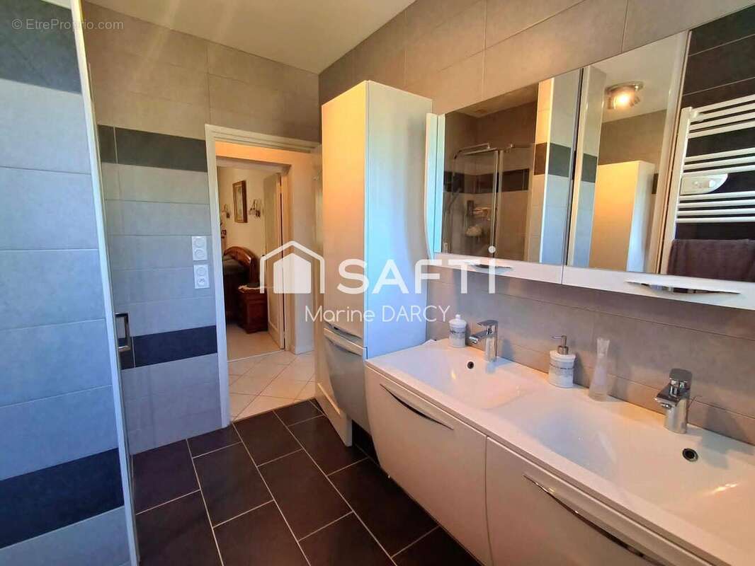Maison 108 m² à Saint-Avit  - photo 7