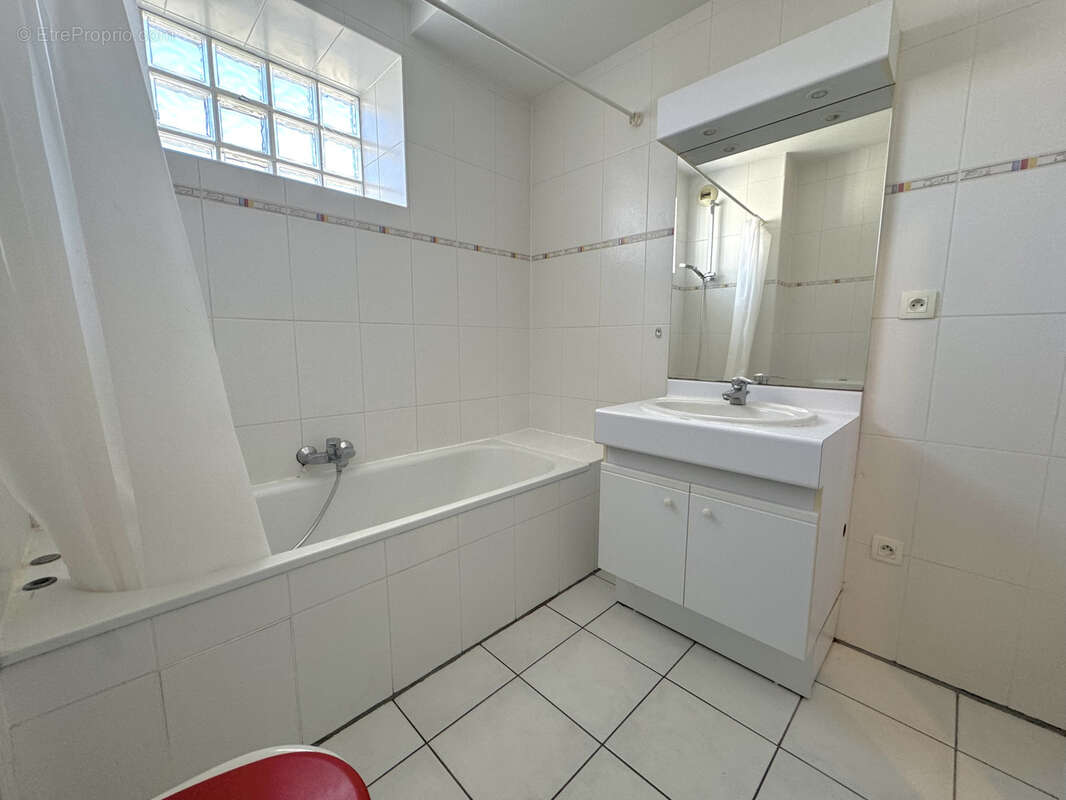 Mommenheim - Appartement type F2 avec terrasse - 62m2 - photo 8