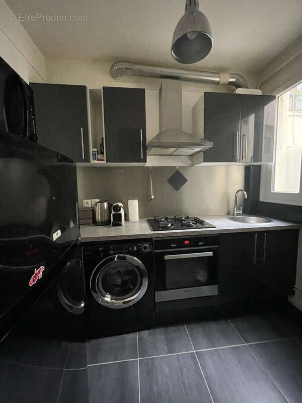 Appartement à PARIS-10E