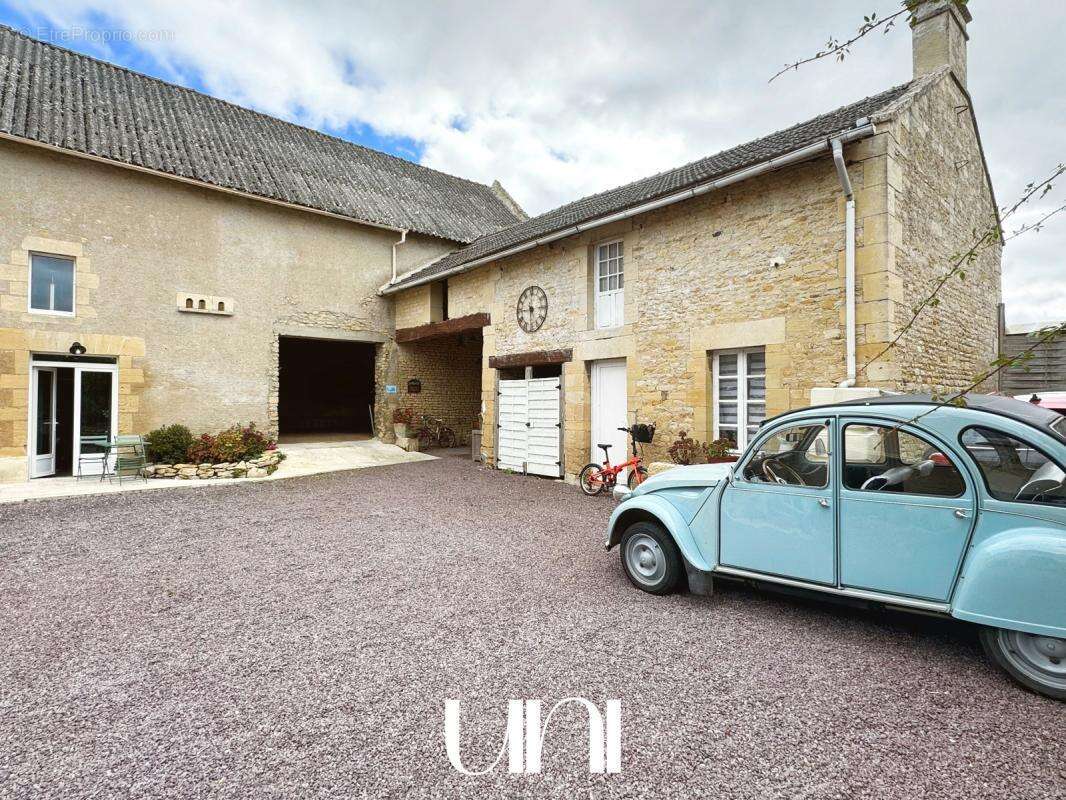 Maison à LUC-SUR-MER