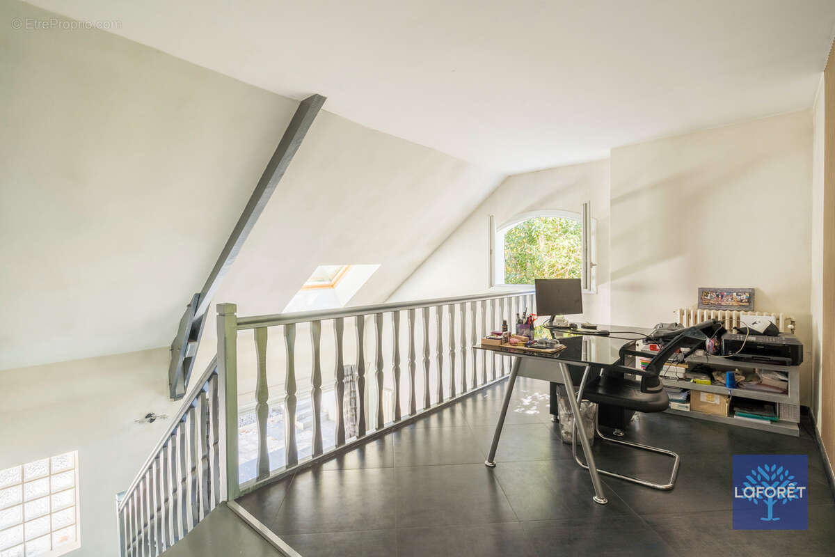 Maison à LE RAINCY