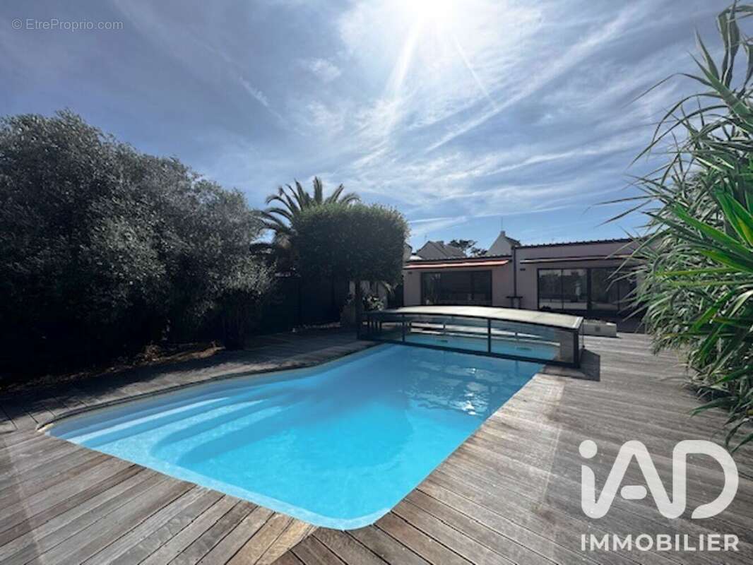 Maison 138 m² à Batz-Sur-Mer  - photo 2
