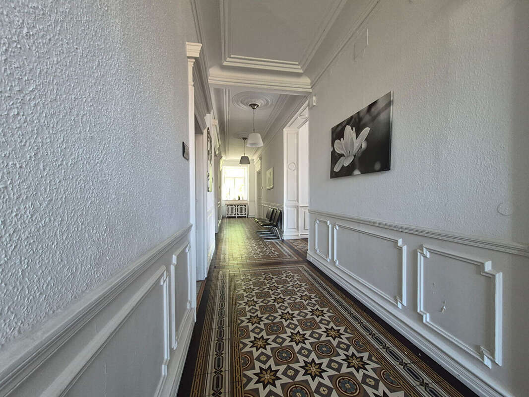 Demeure de prestige - Bureaux - Investissement Patrimonial- Freyming Merlebach - photo 6