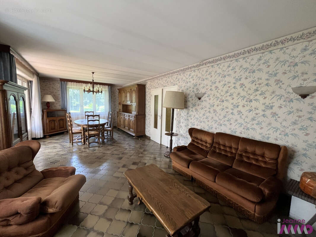 Maison 140 m² à Urcerey  - photo 9