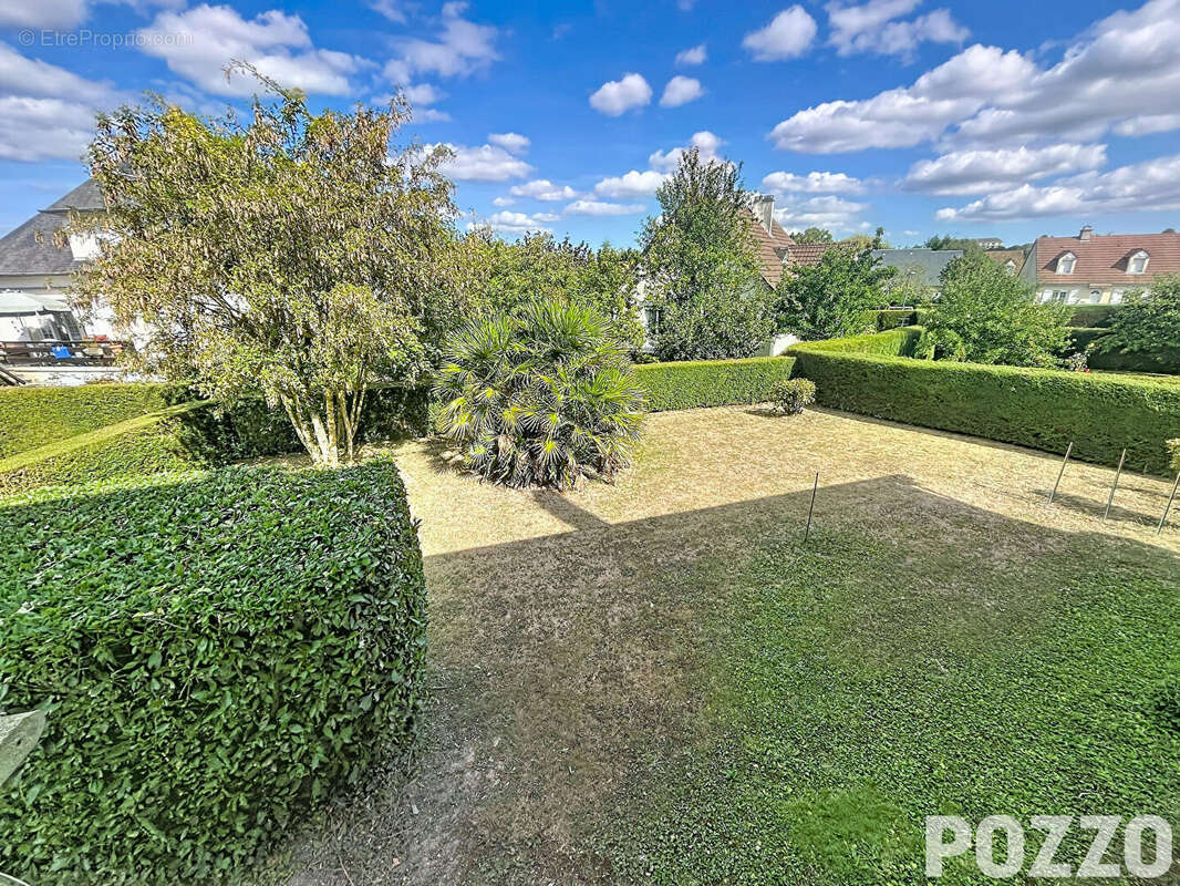 MAISON - 7 pièces - 5 chambres - 127 m² - jardin - 507 m² - sous-sol  - Saint-Lo - photo 13