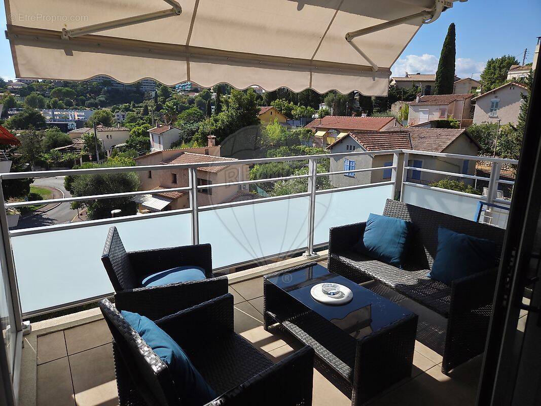 Appartement à LE CANNET