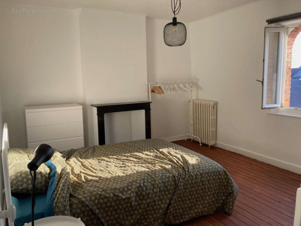 Maison à SAINT-QUENTIN