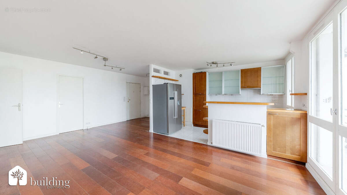Appartement à LEVALLOIS-PERRET