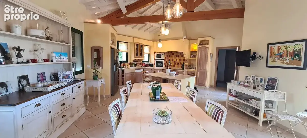 Maison 154 m² à Nizas  - photo 6