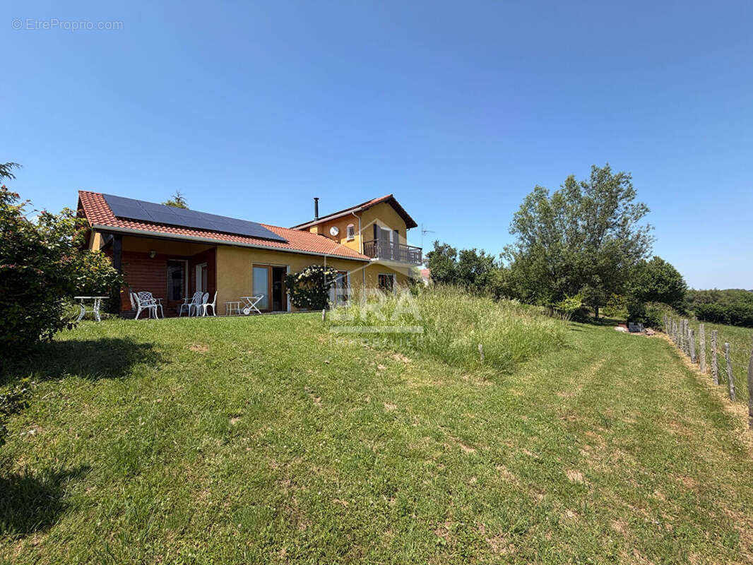 Maison à PALADRU