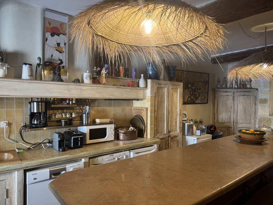 Intra-Muros, Maison de village avec patio - photo 2