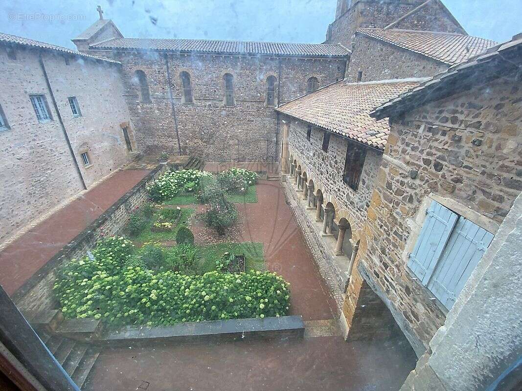 Maison à SALLES-ARBUISSONNAS-EN-BEAUJOLAIS