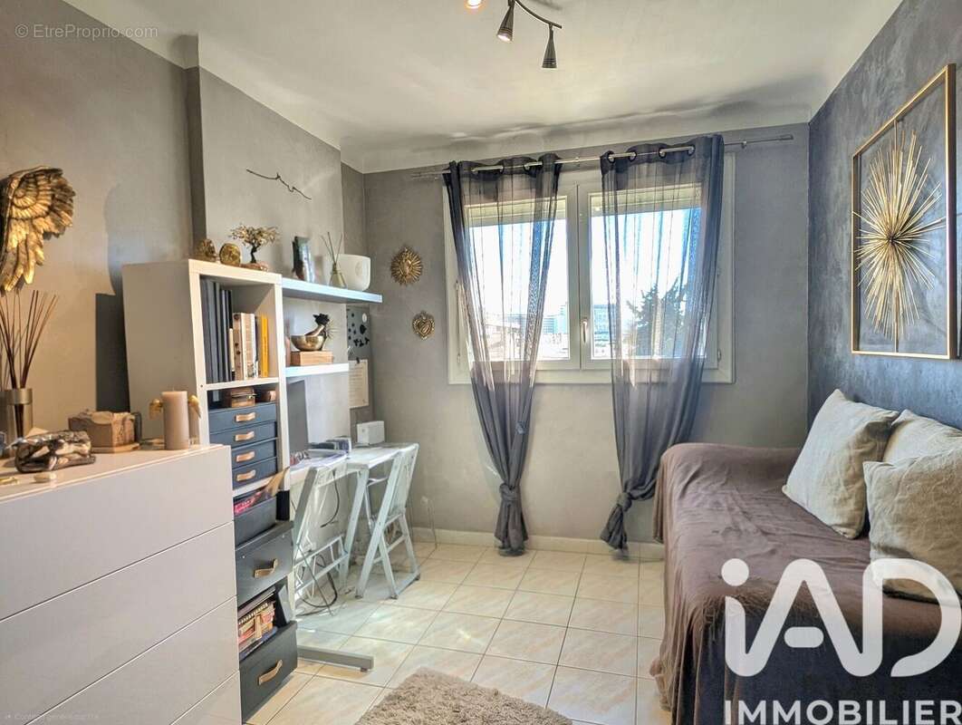 Photo 6 - Appartement à MARSEILLE-5E