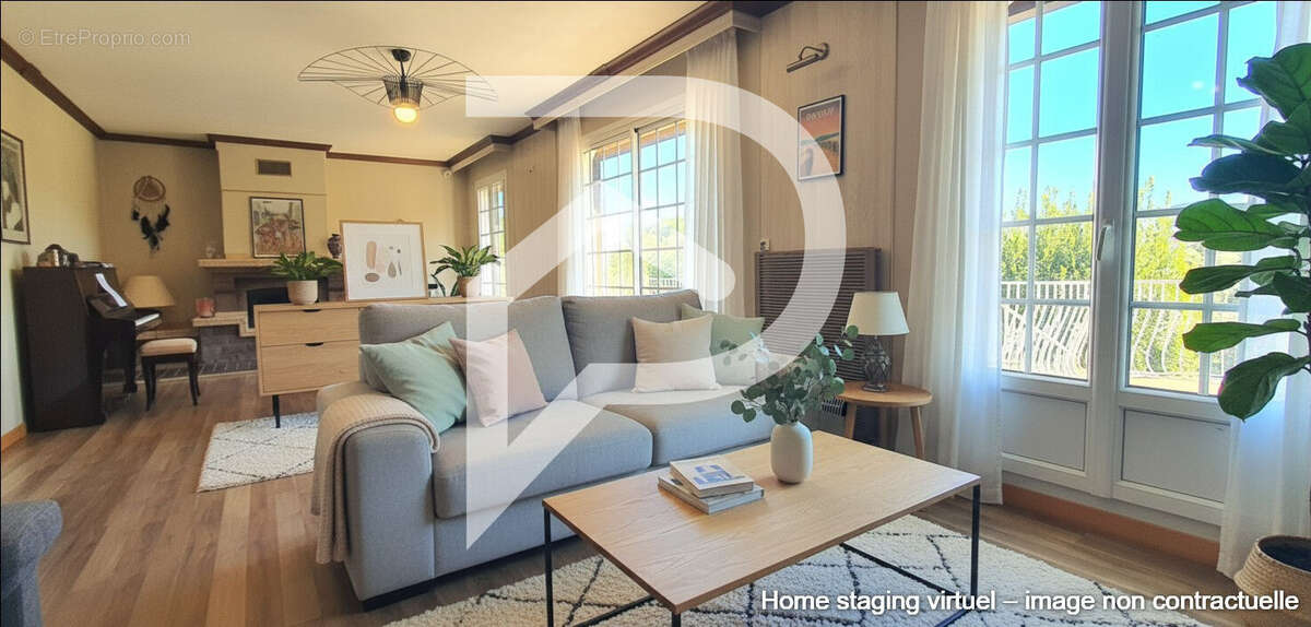 Maison à VILLELONGUE-DELS-MONTS