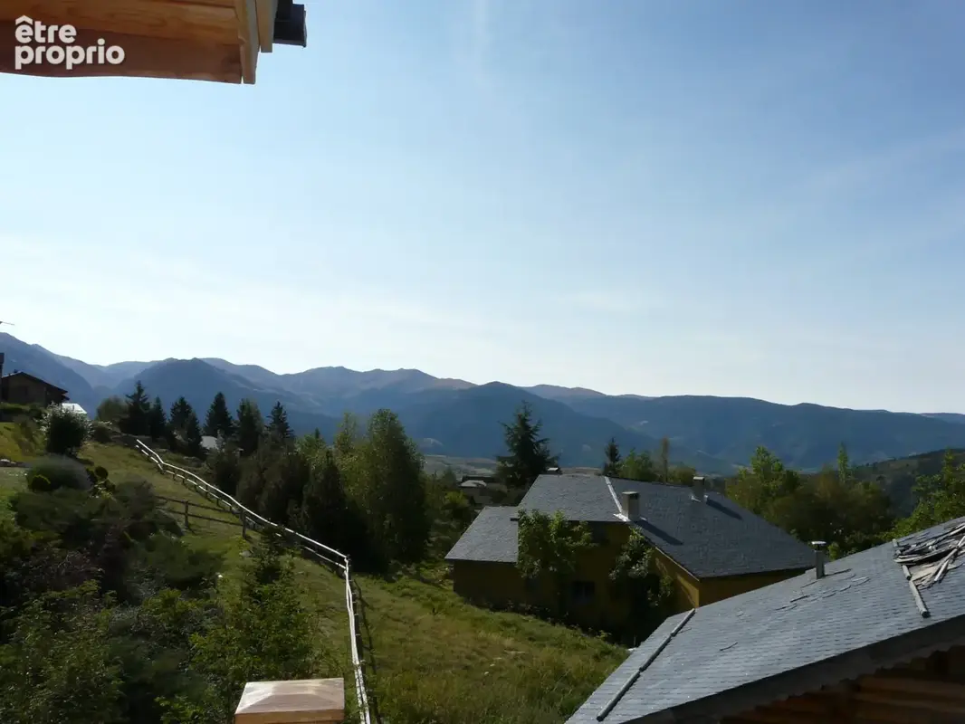 FONT-ROMEU - A vendre somptueux chalet de prestige de 263 m2 avec espace bien-être et vue panoramique - photo 4