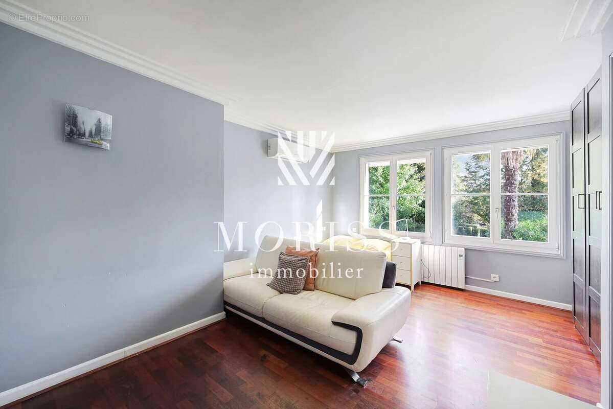 Maison à NOGENT-SUR-MARNE