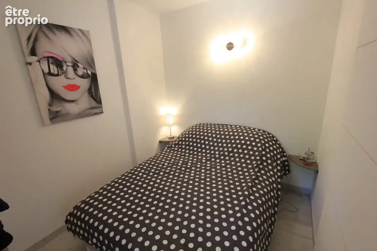 Sainte-Maxime   Appartement rénové en exclusivité à 200m de la plage - photo 7