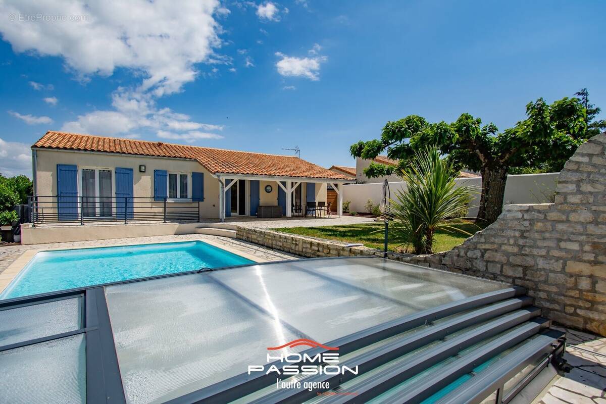 Maison à MESCHERS-SUR-GIRONDE