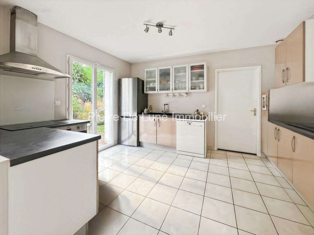 Maison à LE BOIS-D&#039;OINGT