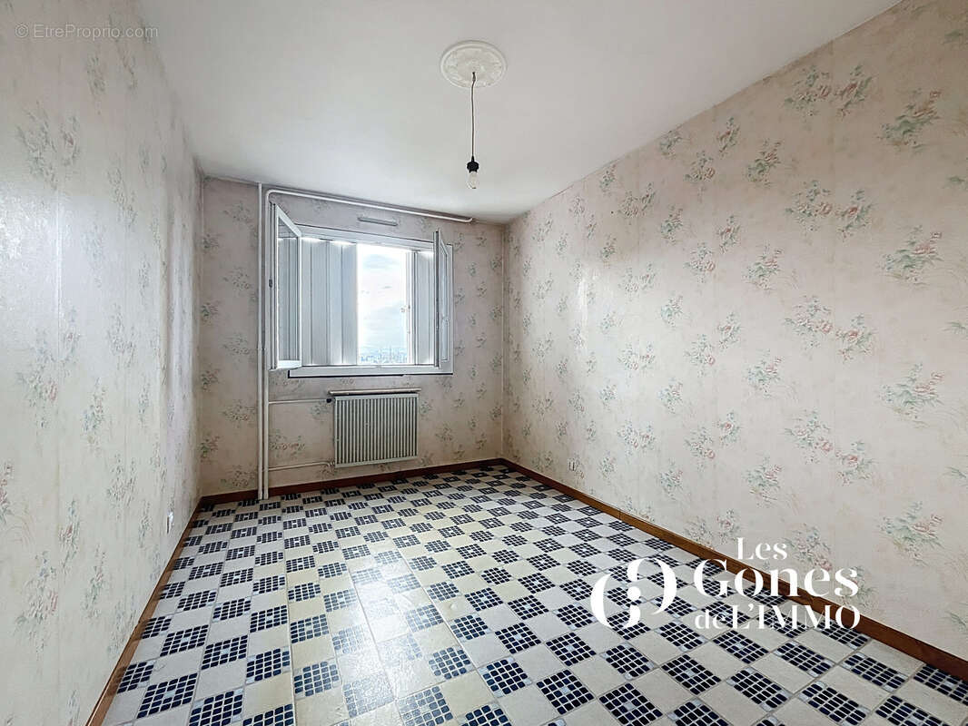 Appartement à VAULX-EN-VELIN
