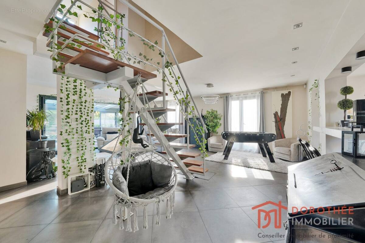 Maison à MAROLLES-EN-BRIE